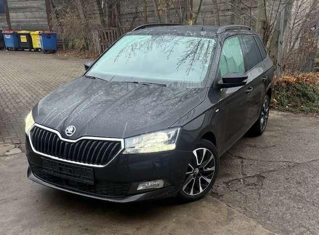 Skoda Fabia 90.560 km 13.000 &euro; Berlin 13156