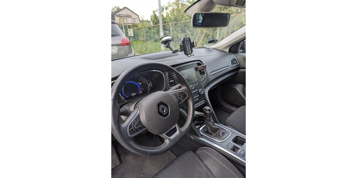 Renault Megane 42.300 km 13.599 &euro; Berlin 10178