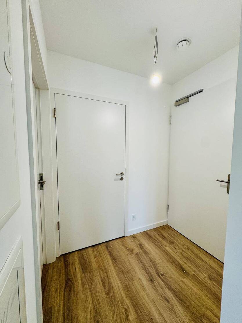 Helle NeubauWohnung mit modernem Komfort in Berlin-Schöneberg