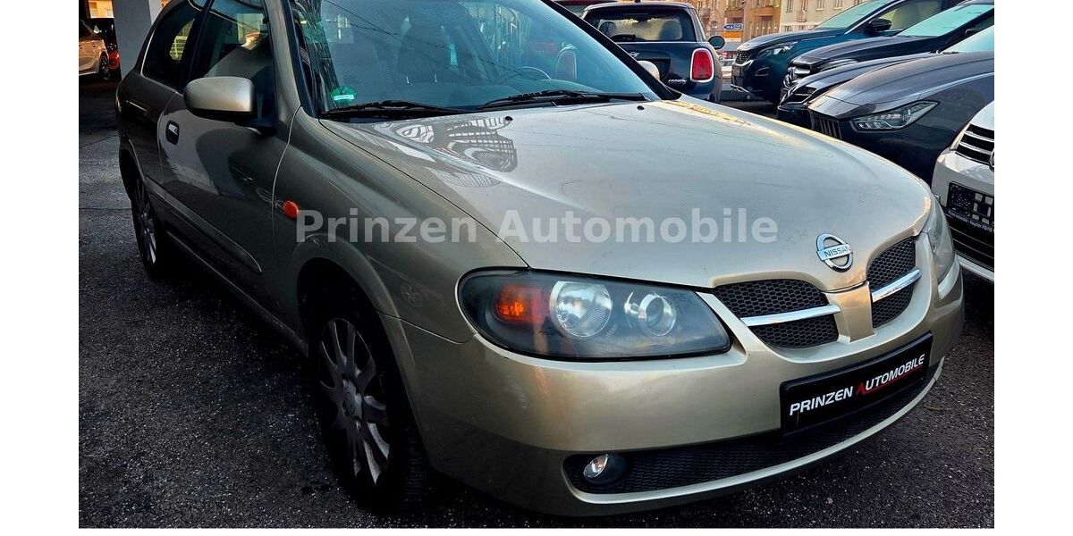 Nissan Almera 118.450 km 2.990 € Berlin 10827