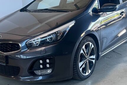 Kia ceed / Ceed 169.361 km 8.499 &euro; Potsdam-Drewitz b.Berlin 14478
