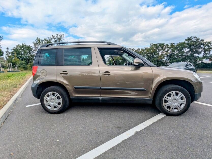 Skoda Yeti 132.000 km 6.700 € Schönwalde Glien 14621