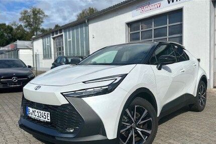 Toyota C-HR 6.886 km 44.740 € Berlin 13403
