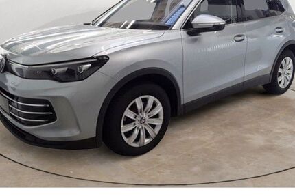 VW Tiguan 15.252 km 40.490 &euro; Potsdam 14482