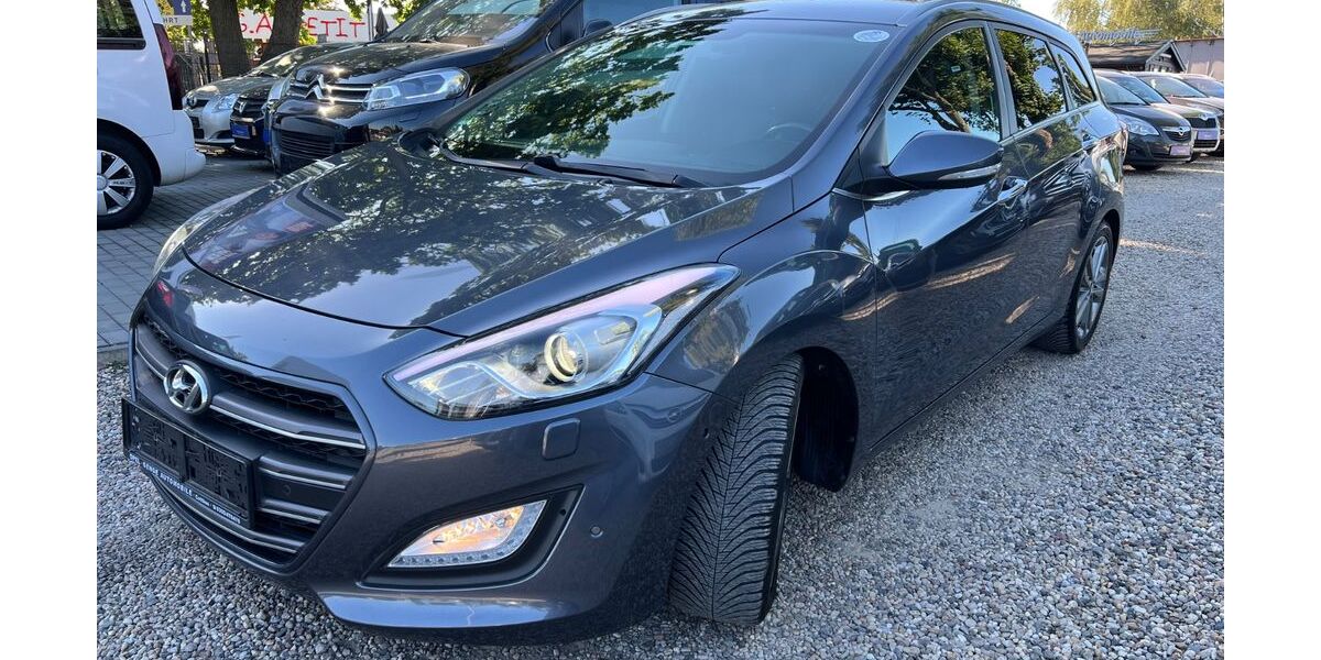 Hyundai i30 116.000 km 10.500 &euro; Berlin 13089