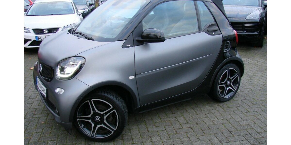 Smart Cabrio Prime LED Leder JBL Spurhalteassistent 93.124 km 13.980 &euro; Falkensee 14612