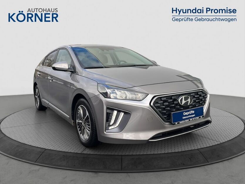 Hyundai IONIQ 62.106 km 17.900 € Berlin 12683
