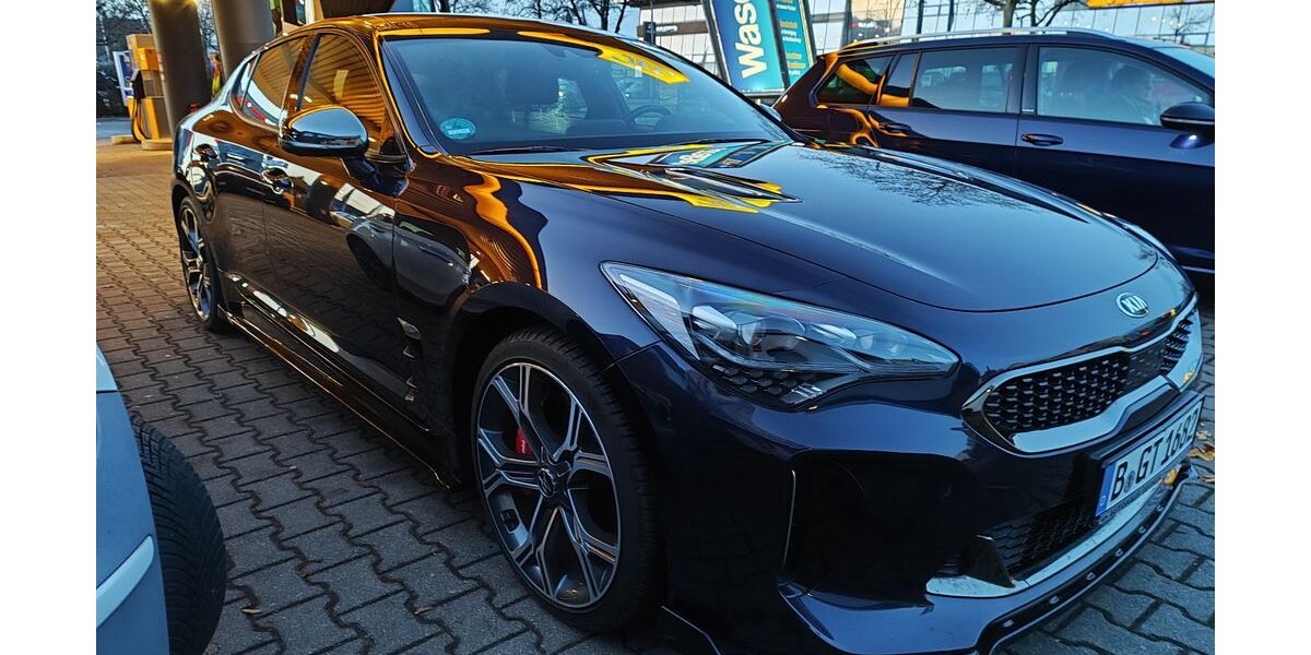 Kia Stinger 50.300 km 32.800 € Berlin 13595