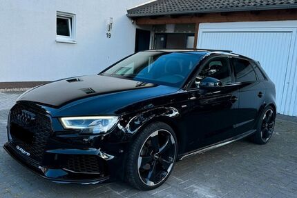 Audi A3 199.900 km 17.500 € Blankenfelde-Mahlow (bei Berlin) 15831