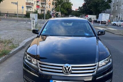 VW Phaeton