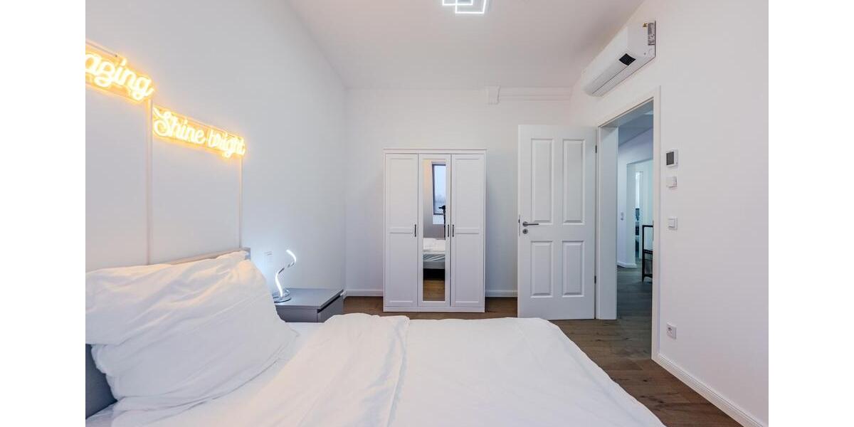 Dachgeschoßwohnung Berlin Steglitz-Zehlendorf - 3 Zimmer, 88 m&sup2;, 620.000&euro; | Angebot:27681064