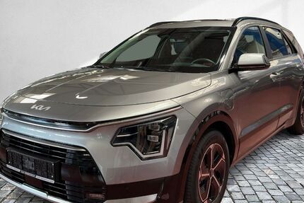 Kia Niro 14.687 km 28.878 &euro; Berlin 10365