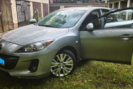Mazda 3 109.000 km 6.100 &euro; Berlin 10365