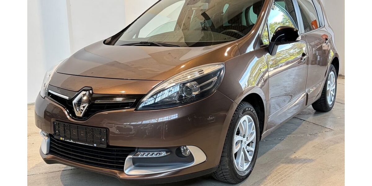 Renault Scenic 24.243 km 9.499 &euro; Potsdam-Drewitz b.Berlin 14478