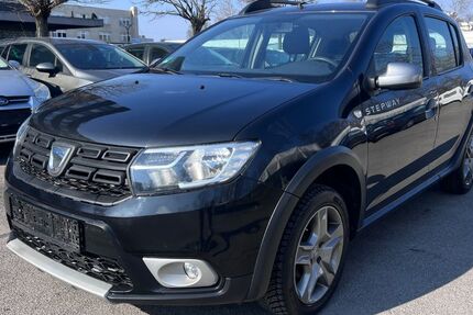 Dacia Sandero 100.450 km 5.499 &euro; Berlin 12249