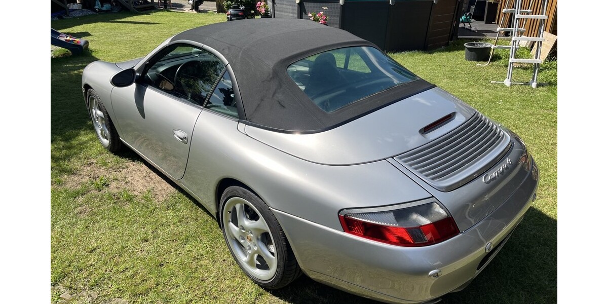 Porsche 911 Cabriolet 78.800 km 34.900 &euro; Berlin 10178