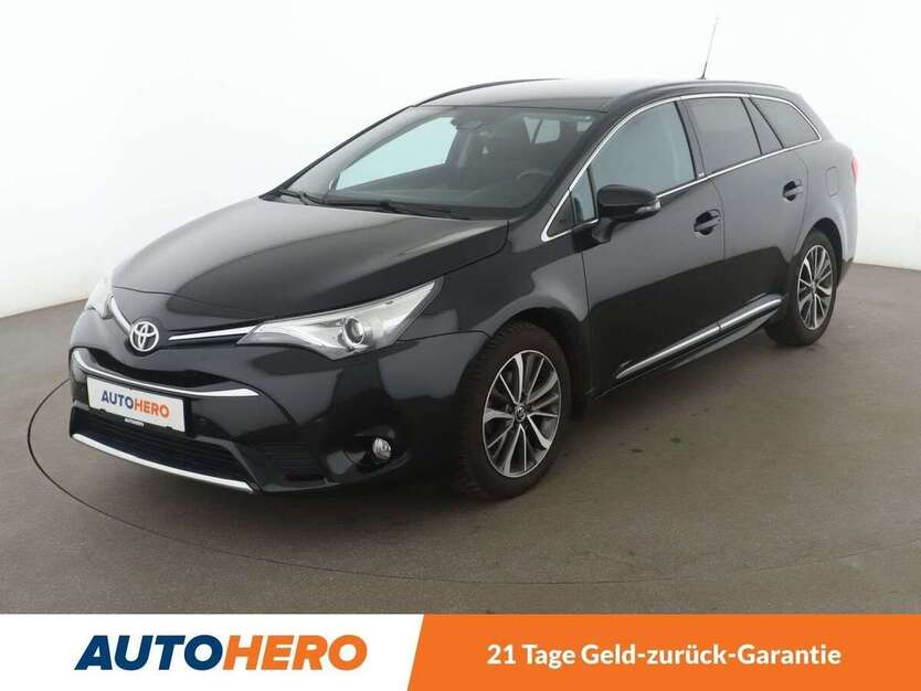 Toyota Avensis 77.891 km 15.890 € Berlin 14059