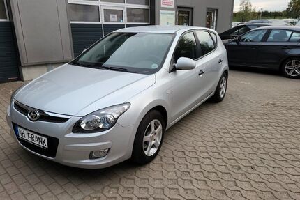 Hyundai i30 38.257 km 6.490 &euro; Teltow 14513