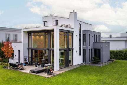 Haus Groß Glienicke Groß Glienicke - 7.5 Zimmer, 330 m&sup2;, 2.950.000&euro; | Angebot:21386676