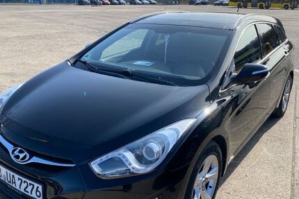 Hyundai i40 195.255 km 6.200 &euro; Berlin 13127
