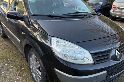 Renault Scenic 131.000 km 2.690 &euro; Mahlow 15831