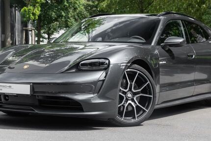 Porsche Taycan 31.629 km 67.930 € Berlin 10587