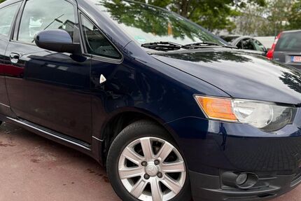 Mitsubishi Colt 264.000 km 2.390 &euro; berlin 12681