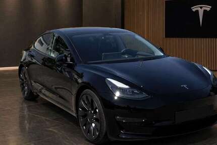Tesla Model 3 84.000 km 28.900 &euro; Berlin 10713