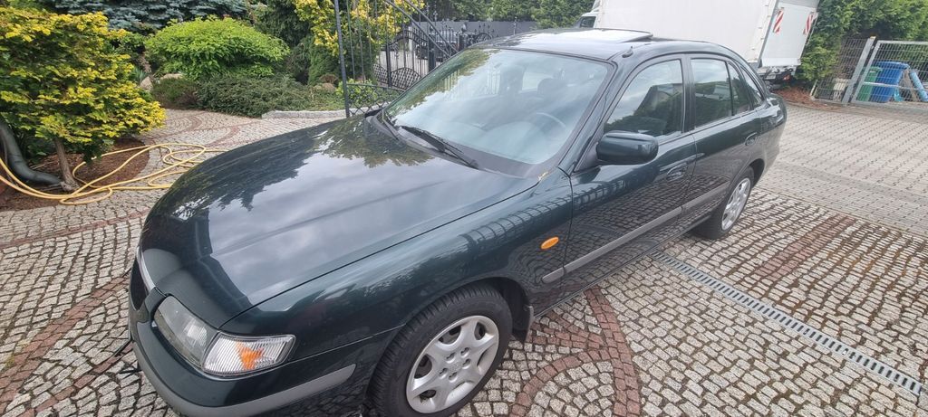 Mazda 626 52.000 km 3.200 € Schönefeld 12529