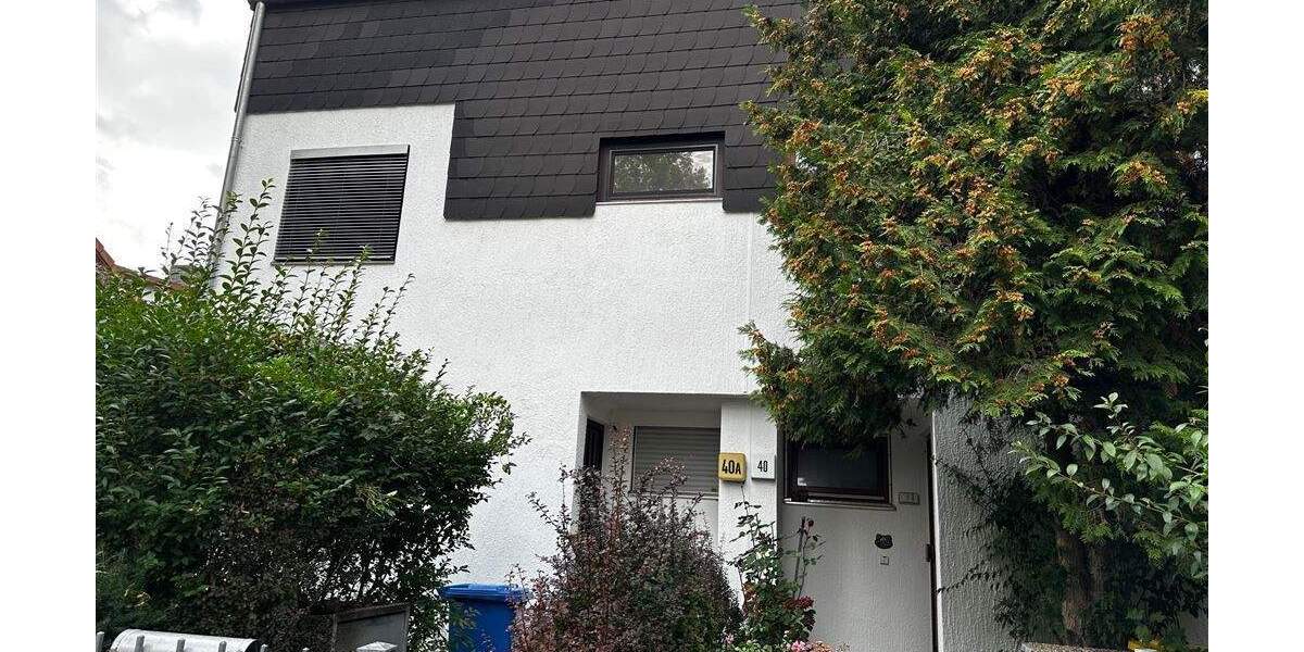 Doppelhaushälfte in Britz mit Keller 4 zimmer