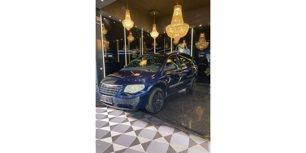 Chrysler Voyager 225.720 km 2.399 € Berlin 12099