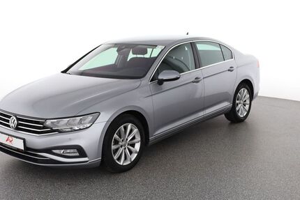 VW Passat 27.610 km 21.880 &euro; Berlin 12103