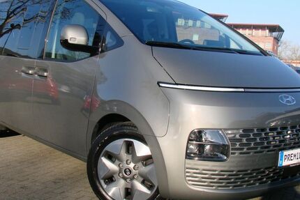 Hyundai STARIA 24.308 km 39.980 &euro; Falkensee 14612
