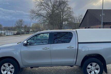 Toyota Hilux 140.000 km 29.750 &euro; Berlin 12681