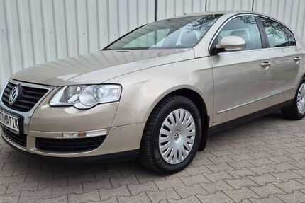 VW Passat 76.000 km 6.999 € Berlin 13125