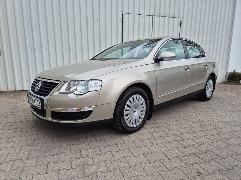 VW Passat 76.000 km 6.999 € Berlin 13125