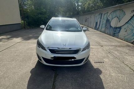 Peugeot 308 186.600 km 10.500 &euro; Berlin 13403