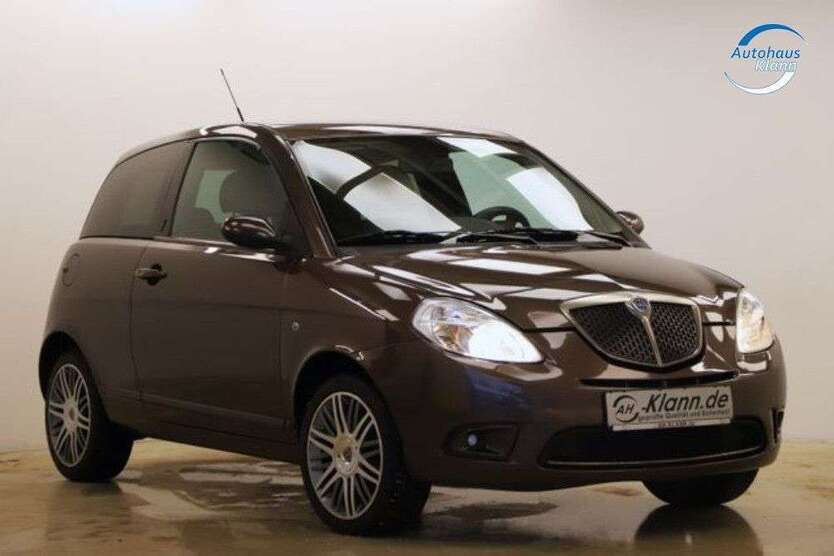 Ypsilon