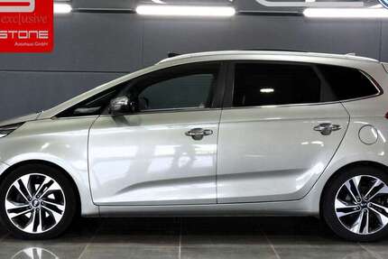 Kia Carens 102.580 km 15.450 &euro; Falkensee 14612