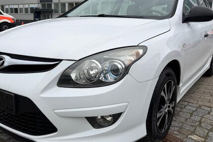 Hyundai i30 129.200 km 4.490 &euro; Berlin 12277