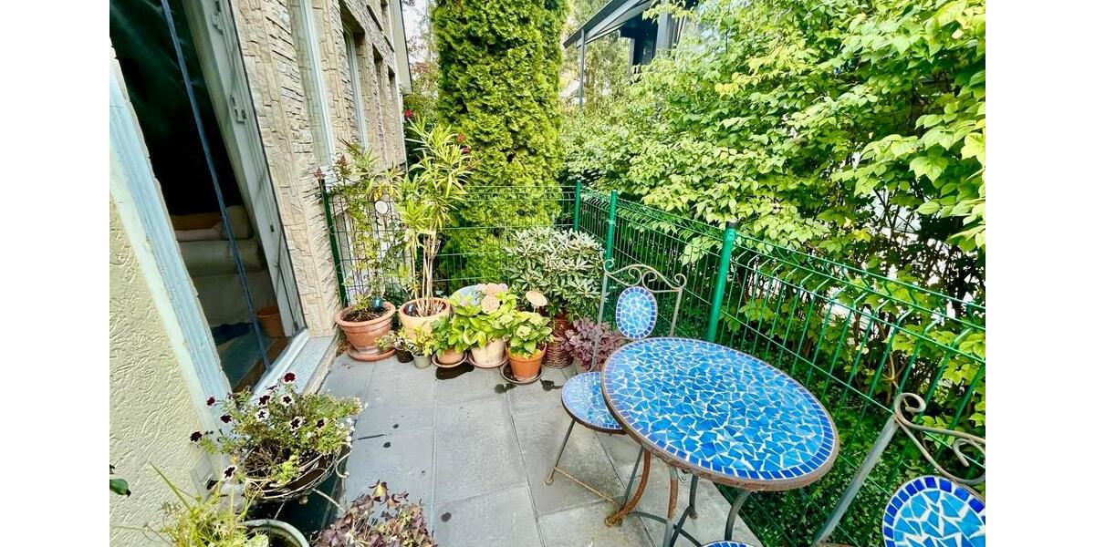 Hochparterre Potsdam Industriegelände - 3 Zimmer, 125 m&sup2;, 1.990&euro; | Angebot:25375062