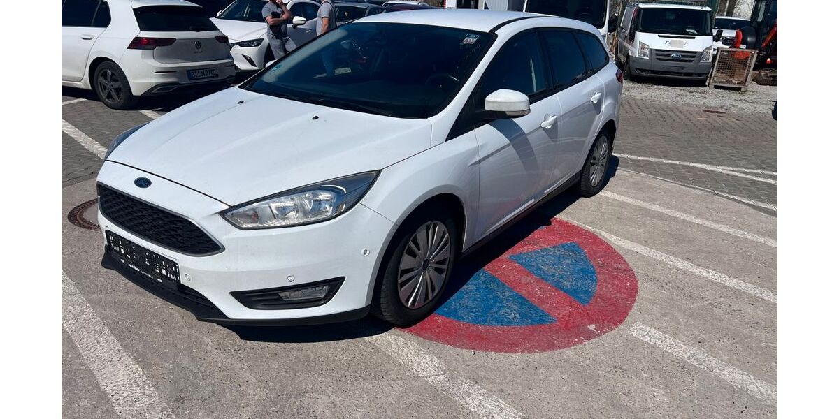 Ford Focus 165.386 km 4.400 &euro; Berlin 12099