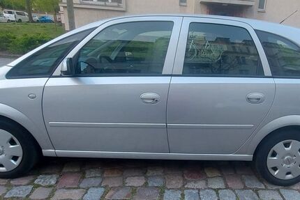 Opel Meriva 124.500 km 4.300 &euro; Potsdam 14482