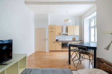 Kleines, feines Studio nahe Traveplatz