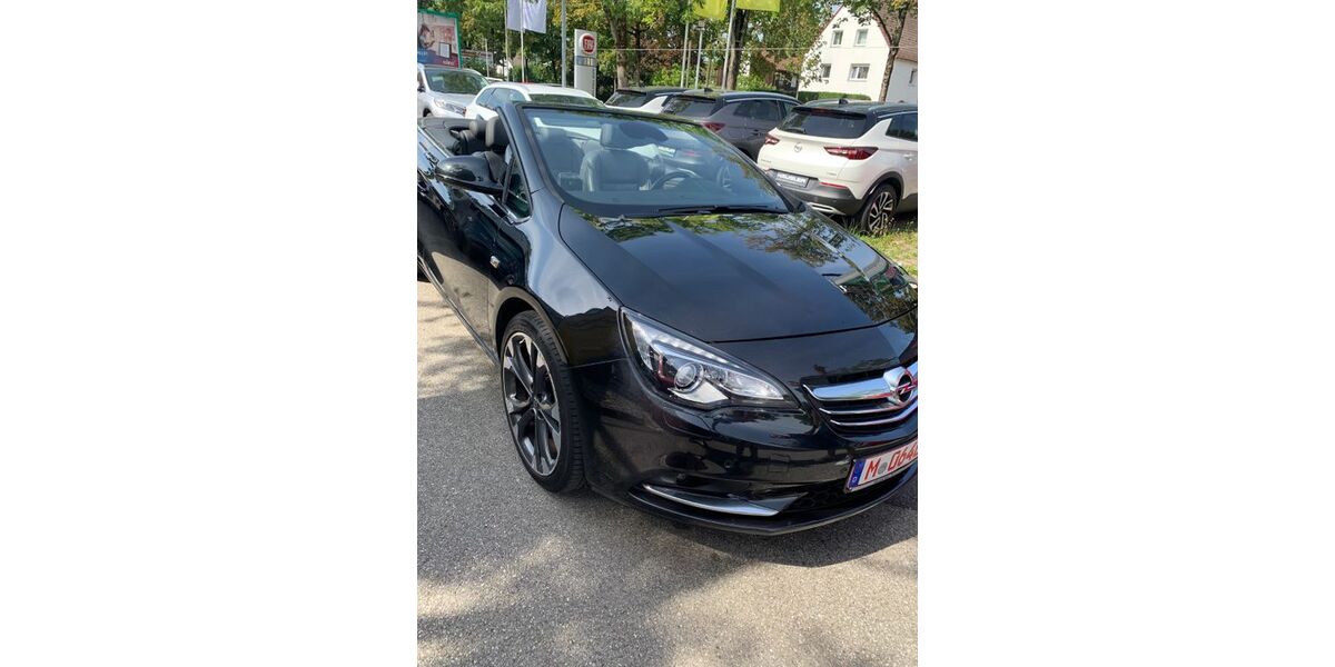 Opel Cascada 95.000 km 13.500 € Berlin 13597
