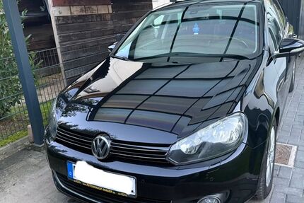 VW Golf 141.800 km 5.900 &euro; Berlin 13127