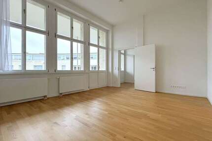 Wohnung zum Mieten in Wustermark 1.580 € 148.98 m² 3 zimmer