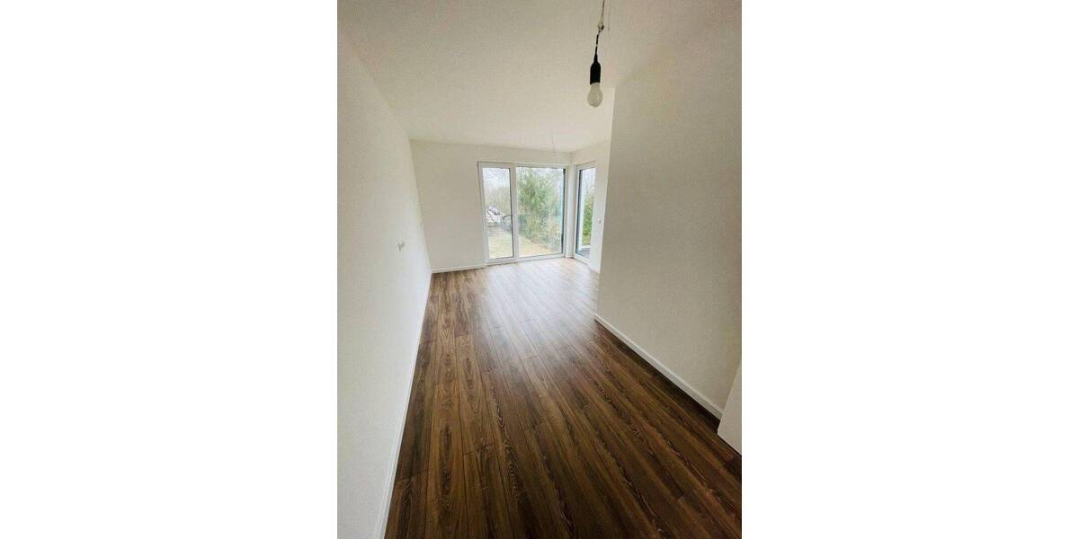 Doppelhaushälfte Brandenburg - Blankenfelde-Mahlow Blankenfelde - 6 Zimmer, 170 m&sup2;, 3.540&euro; | Angebot:26902808