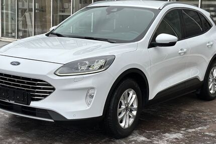 Ford Kuga 79.603 km 17.990 &euro; Berlin 12057