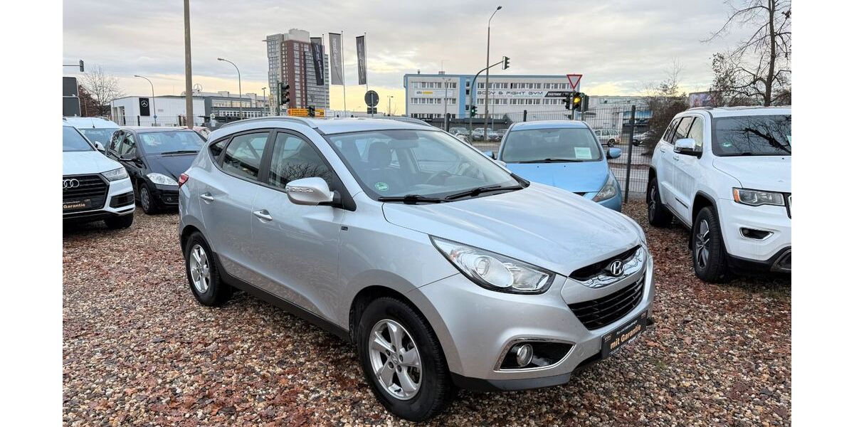 Hyundai ix35 110.223 km 11.500 &euro; Potsdam 14480